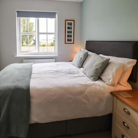 Shore View Feriehus *