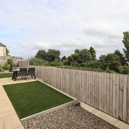 Shore View Holiday home
