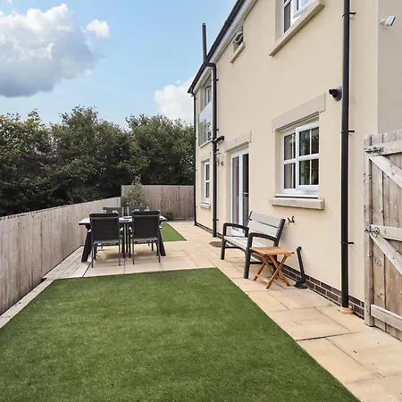 Feriehus Shore View *